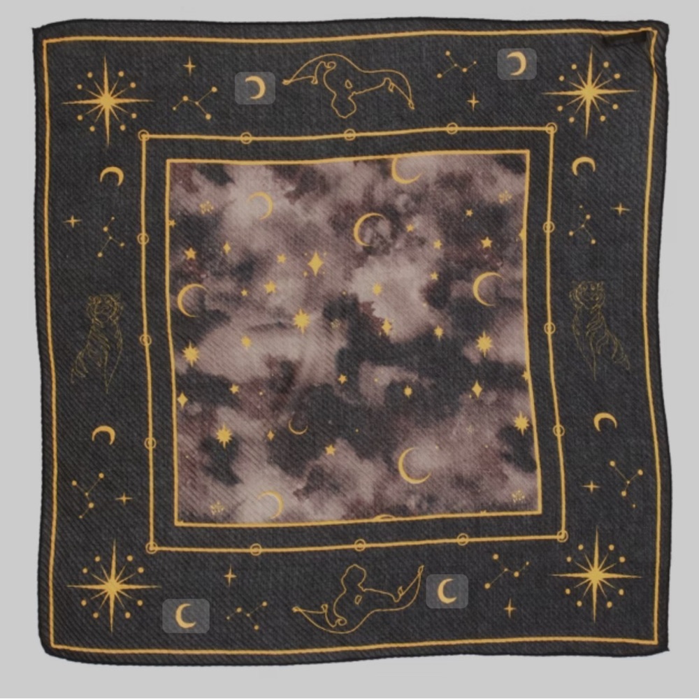 Disney Jasmine Aladdin Celestial Moon Stars Magic Carpet Scarf New NIP NWT